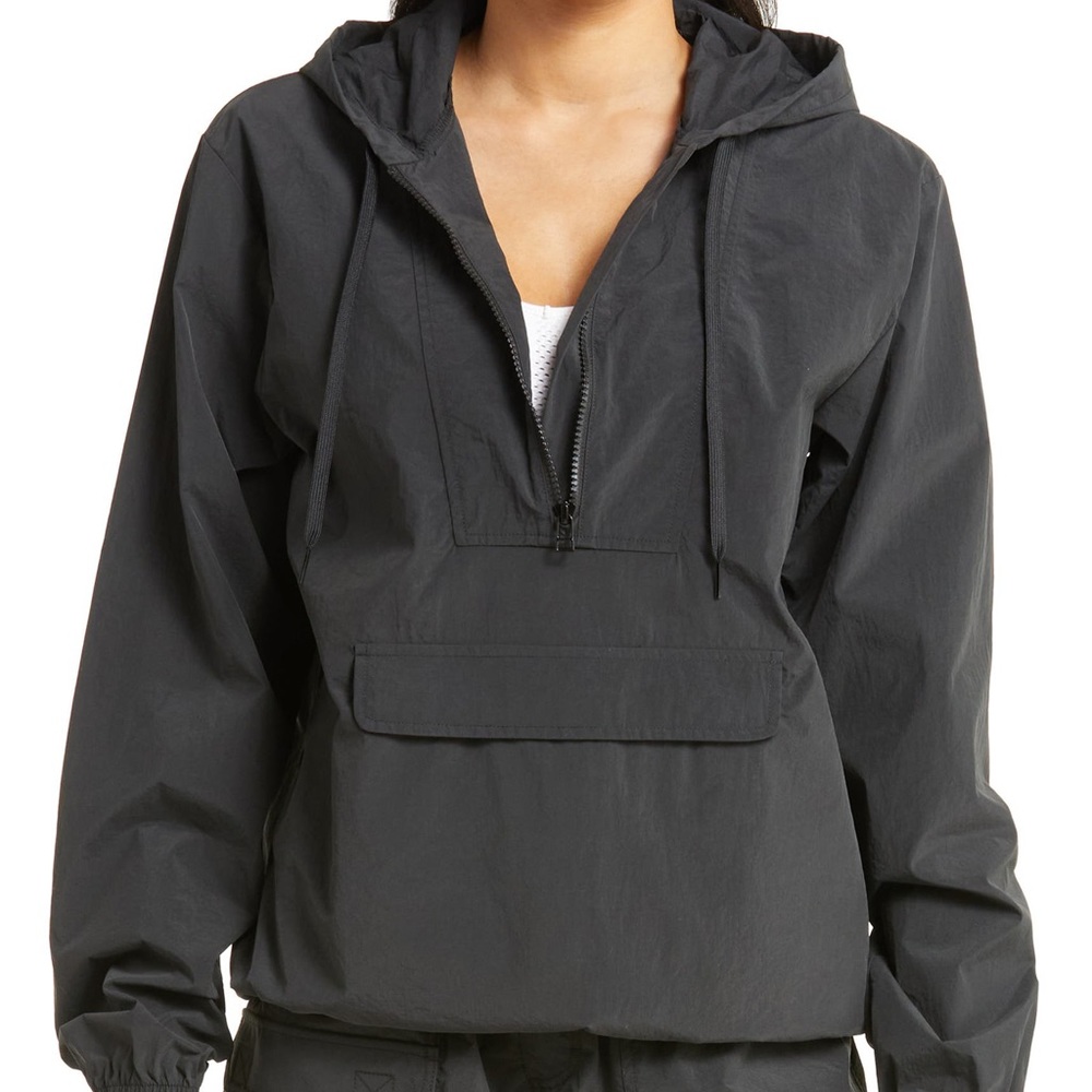 New Outdoor Voices RecNylon 1/4 Zip Pullover Jacket Size Large.